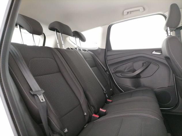 Ford Kuga 2.0 tdci Business s&s 2wd 120cv - Foto 8