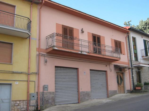 Roccamonfina vendesi casa indipendente 4 vani 200 Mq