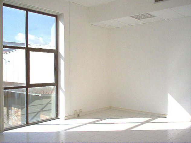 Locale ufficio panoramico 160 mq euro 699 mese - Foto 6