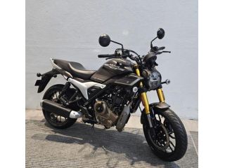 HERO MOTOCORP HUNK 440 2026