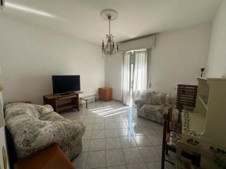 APPARTAMENTO di 3 vani e di 60 mq (FIRENZE) rif. L26/329