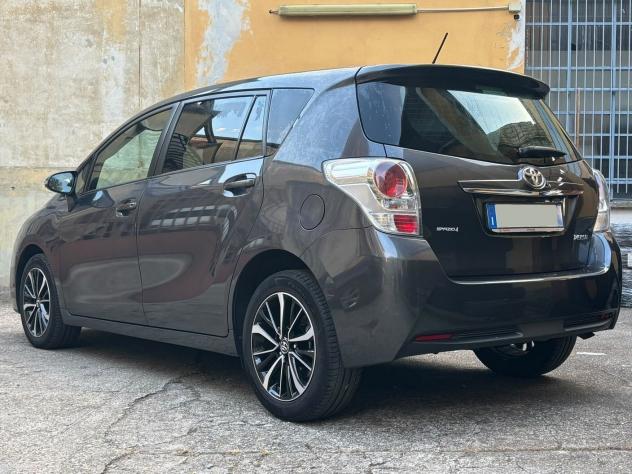 Toyota Verso 1.6 Style 5 posti * 59.000 KM * - Foto 4