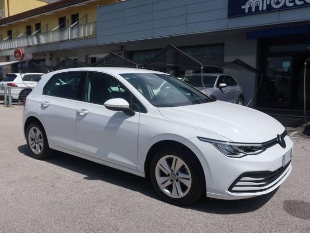 VOLKSWAGEN Golf Golf VIII 2.0 tdi Life 115cv dsg - Prezzo Reale rif. 24078700