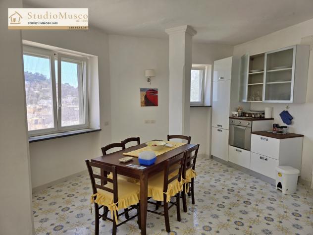APPARTAMENTO INDIPENDENTE di 4 vani e di 90 mq (CAPRI - Capri) rif. CVSOPFOR - Foto 3