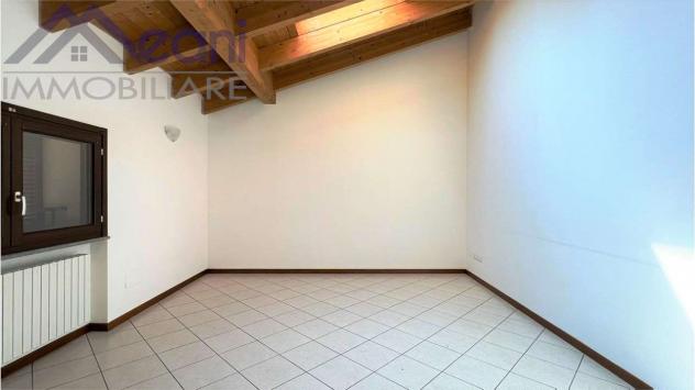 429 - VENDUTO - 3 LOCALI MANSARDATO DI 95 MQ.CA.! - Foto 2