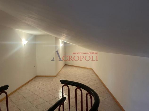 Trevignano Romano – Appartamento con mansarda e posto auto in pieno centro - Foto 13
