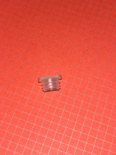 UN PICCOLO CONTENITORE/PROVETTA NUOVA IN VETRO CON TAPPO A PRESSIONE - Foto 10