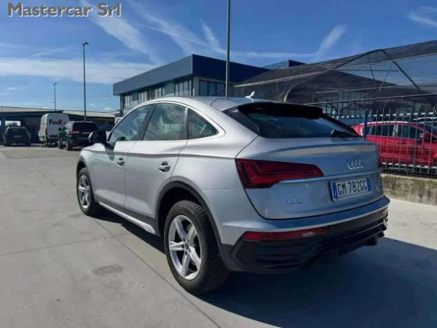 AUDI Q5 Sportback 40 2.0 tdi Advanced 4x4 s-tronic GM782GG rif. 23975618 - Foto 6