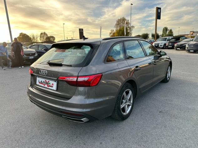 Audi A4 AVANT 2.0 TDI MHEV 163 CV S TRONIC - Foto 7
