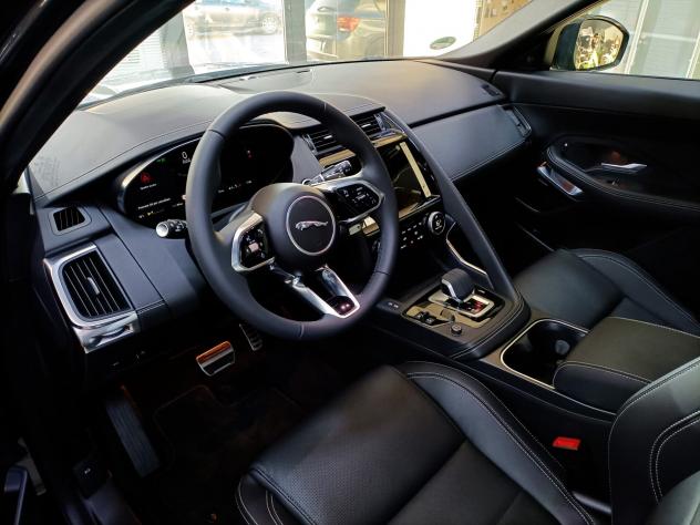 Jaguar E-Pace 2.0 TDI 163CV MHEV DSG AUTOMATIC AWD R-DYNAMIC SE INGENIUM - TETTO PAN. FULL LED BLACK PACK - Foto 8