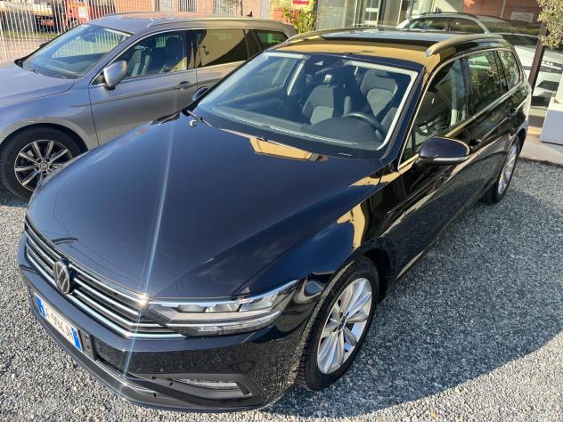 Volkswagen Passat Variant 2.0 TDI SCR EVO DSG Business**KM 86252** - Foto 9