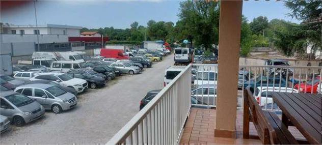 V001731 - CAPANNONE CON GRANDE TERRENO - Foto 4