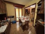 CASE BRUCIATE VENDESI APPARTAMENTO INDIPENDENTE IN BIFAMILIARE