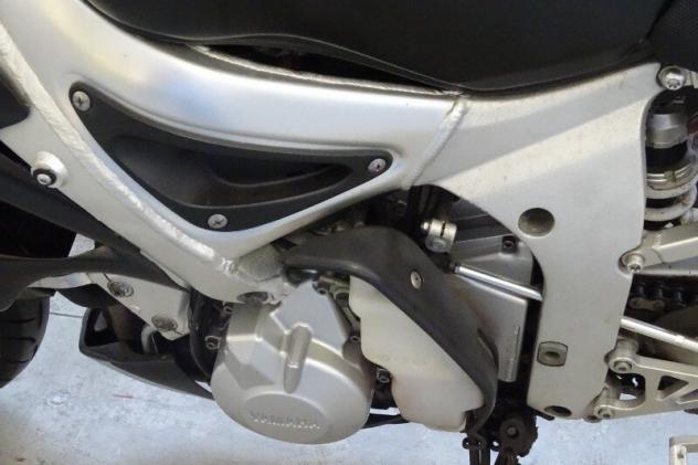 Yamaha YZF R6 . - Foto 4