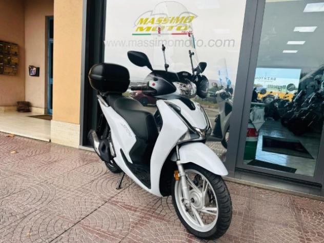 HONDA SH 150 TUTTO INCLUSO ANCHE PASSAGGIO rif. 23816291 - Foto 3