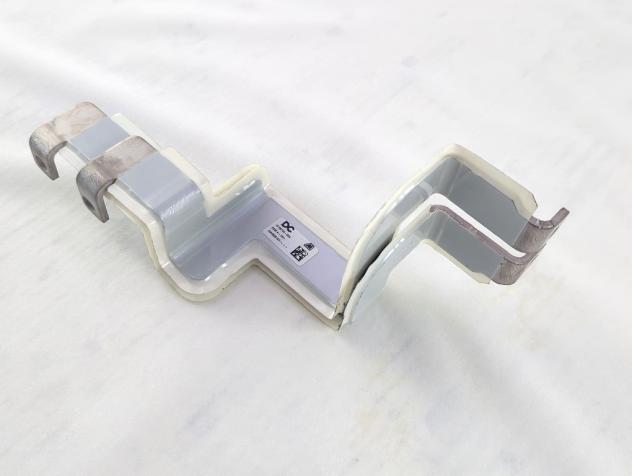 296D58819R STAFFA PIASTRA COLLEGAMENTO BATTERIA RENAULT TWINGO E 31KW AUT 5P (2021) RICAMBIO USATO - Foto 3