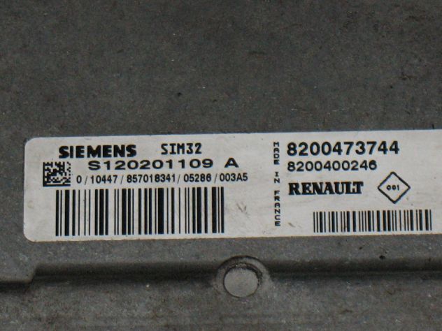 S120201109A S120201109 ECU RENAULT CLIO 1.2 SIM32 8200473744 8200400246 - Foto 2