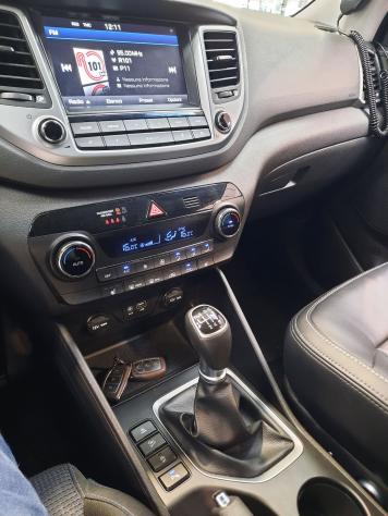 Hyundai Tucson 1.7 CRDi 2wd 115cv Xpossible - Foto 8