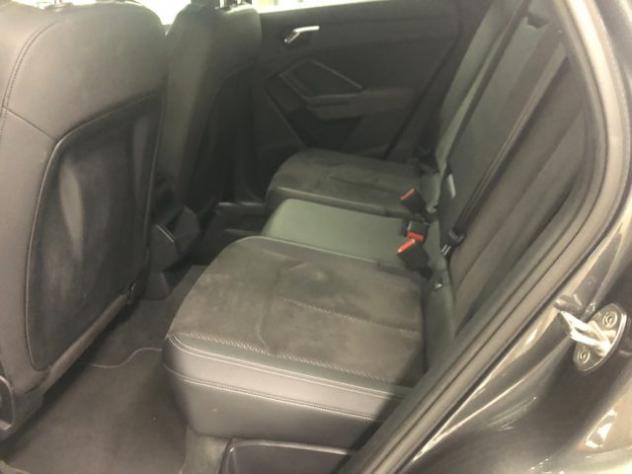 AUDI Q3 2.0 TDI 150 CV S line Edition rif. 23945173 - Foto 9