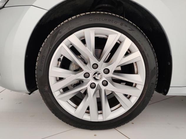 Škoda Octavia Wagon 2.0 TDI 150 CV SCR DSG Executive - Foto 6