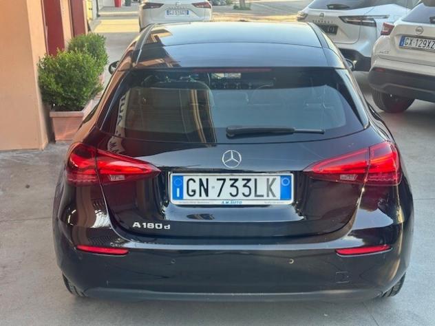 Mercedes-benz A 180 d Automatic Business Extra 2023 67.000KM - Foto 4