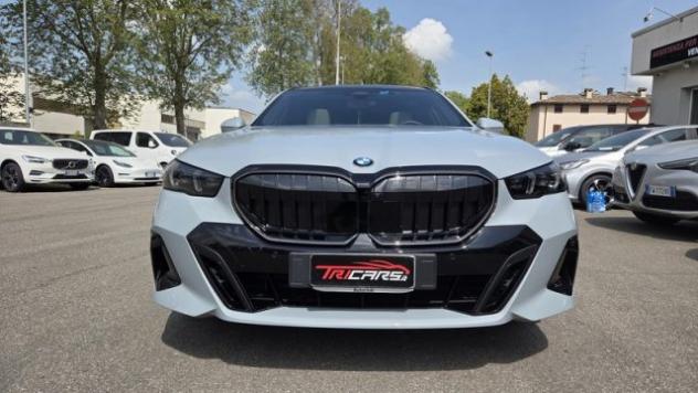 BMW 540 d 48V xDrive Touring Msport Pro PERMUTE rif. 23992447 - Foto 2