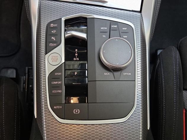 BMW Serie 4 420i M SPORT AUTO Camera 360° HiFi Head Up - Foto 10