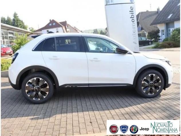 FIAT 600 Hybrid 110CV DCT6 MHEV La Prima NAVI KM0 rif. 24036010 - Foto 4