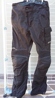 Abbigliamento moto da donna