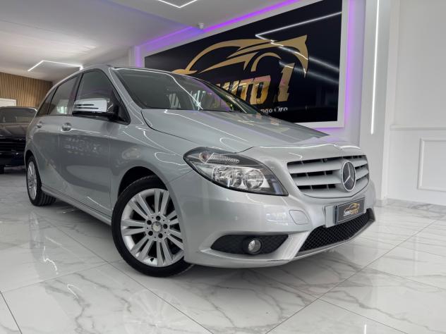 Mercedes-benz Classe B 180d Premium - Foto 5