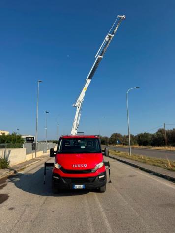 IVECO Daily 35S12 2.3HPT CASSONE FISSO NUOVO + GRU A3 BONFIGL rif. 24140735 - Foto 6