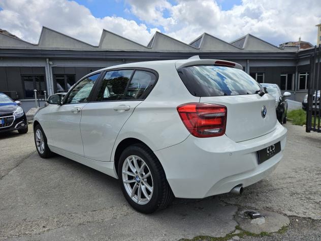 BMW Serie 1 116d Unique - Foto 6