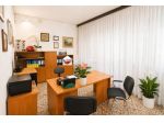 CASA INDIPENDENTE di 7 vani e di 328 mq (MONTEBELLUNA) rif. PE8