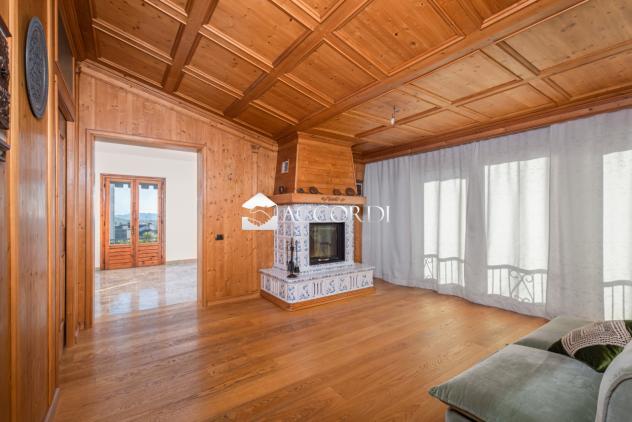 VILLA di 21 vani e di 800 mq (POSSAGNO) rif. DG206AB - Foto 17