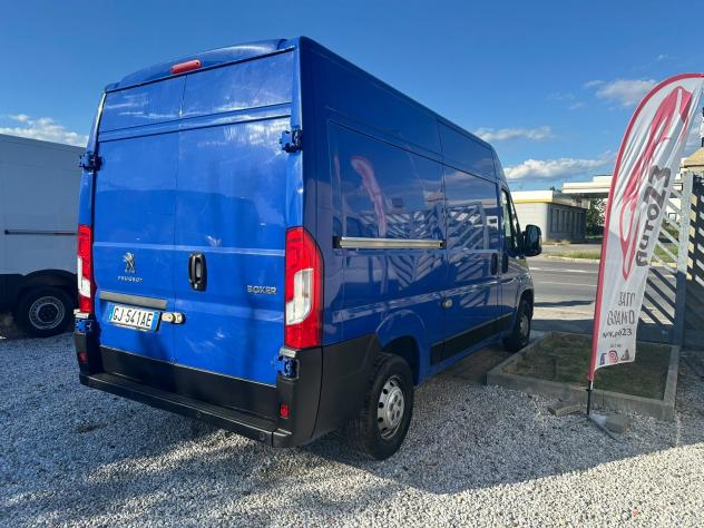 Peugeot Boxer 330 2.2 BlueHDi 140 S&S PC-TM Furgone - Foto 9