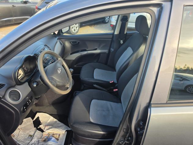 Hyundai i10 1.1 BENZINA - Foto 10