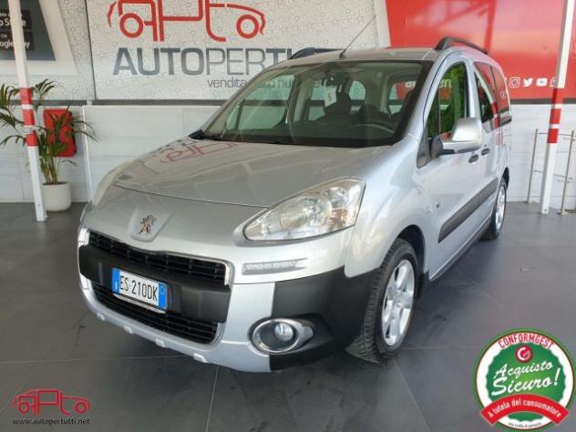 PEUGEOT Partner Tepee 1.6 HDi 92CV Outdoor rif. 18699933 - Foto 2