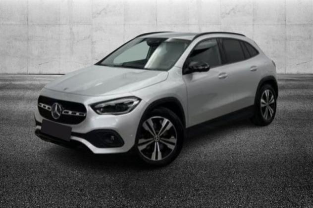 MERCEDES-BENZ GLA 220 d Automatic 4Matic Sport Plus rif. 24161831