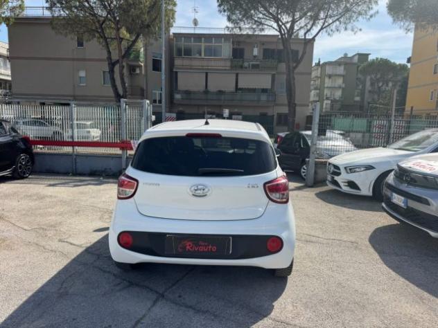 HYUNDAI i10 1.0 12V MPI TECH AUTOMATICA rif. 24157647 - Foto 8