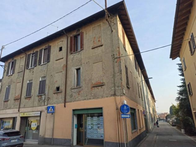 Immobile in asta di 75 m², box auto in vendita a Bulgarograsso - Foto 4