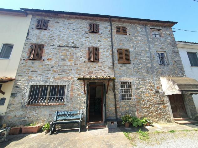 Casa semindipendente in vendita a Pieve di Compito - Capannori 160 mq Rif: 1407386 - Foto 2