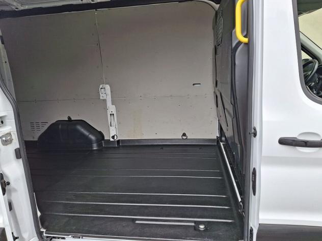 Ford Transit 350 2.0TDCi EcoBlue 130CV Trend L2 H2 - Foto 7