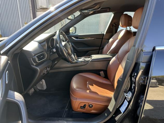 Maserati Levante 3.0 V6 Diesel 250cv AWD Granlusso *LEGGI DESCRIZIONE, PRONTA CONSEGNA* - Foto 10