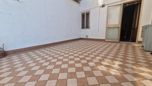 Chioggia Centro – 90 mq con terrazzo e magazzino, garage disponibile - Foto 2