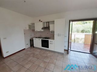 ASCOLI PICENO-PORTA CAPPUCCINA-APPARTAMENTO 2 CAMERE CON TERRAZZA
