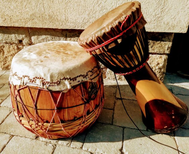 Riparazione e sostituzione pelle strumenti a percussione djembe, dundun, bongo - Foto 3