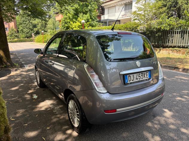 Lancia Ypsilon 1.3 MJT 75 CV Platino - Foto 7
