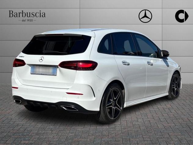 Mercedes-Benz Classe B - W247 2023 - B 180 d AMG Line Premium auto - Foto 3