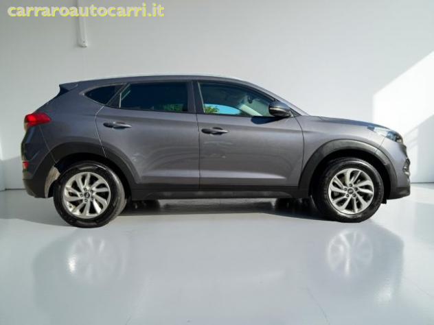 HYUNDAI Tucson 1.7 CRDi Comfort rif. 22879190 - Foto 5