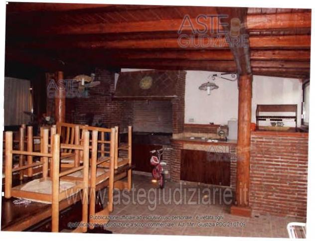 IMMOBILI-IMMOBILE RESIDENZIALE-C.DA SERRA s.n. - Foto 2